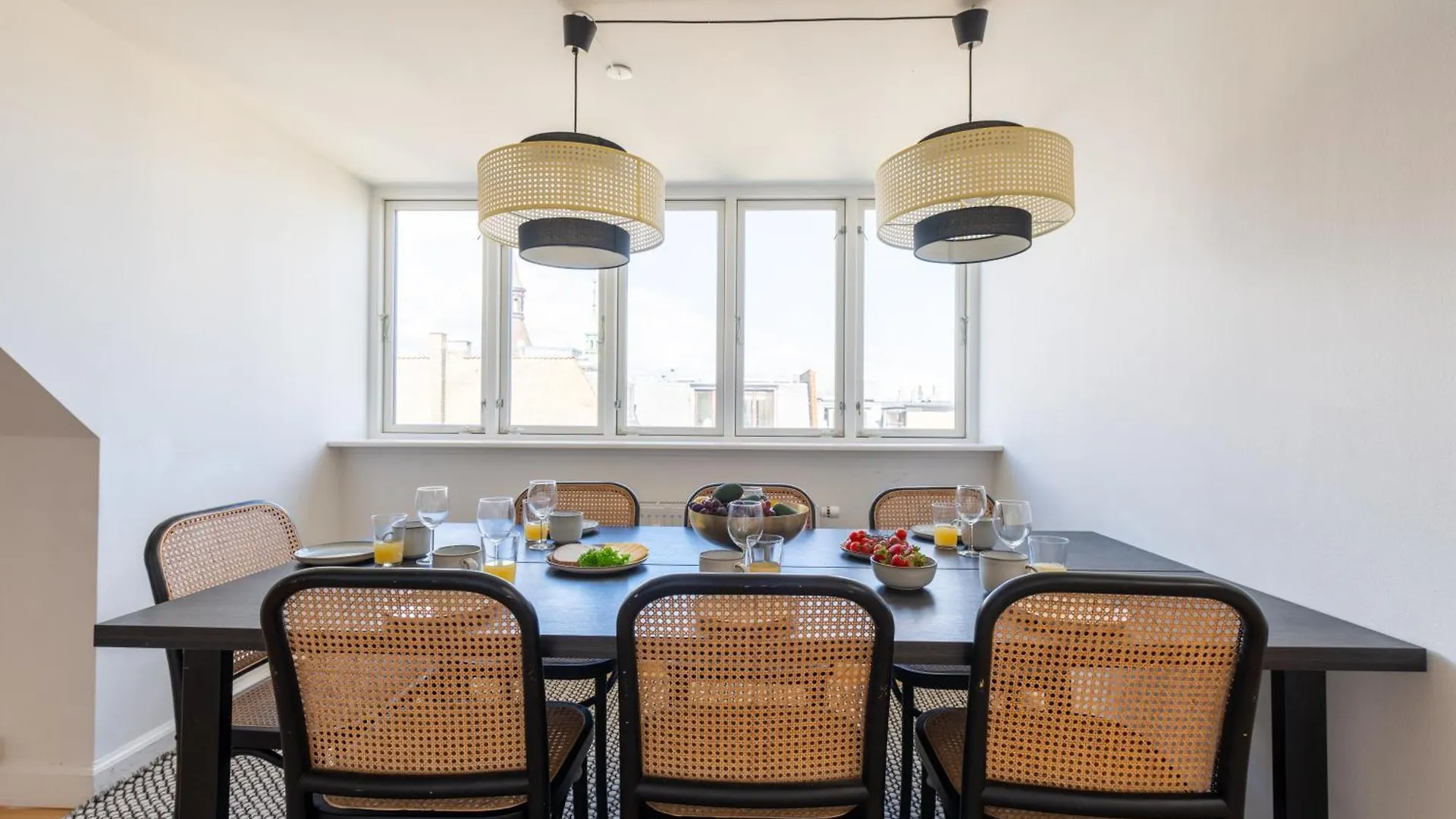 Bright 3Br Apartment With Balcony And Amazing Lake View 코펜하겐