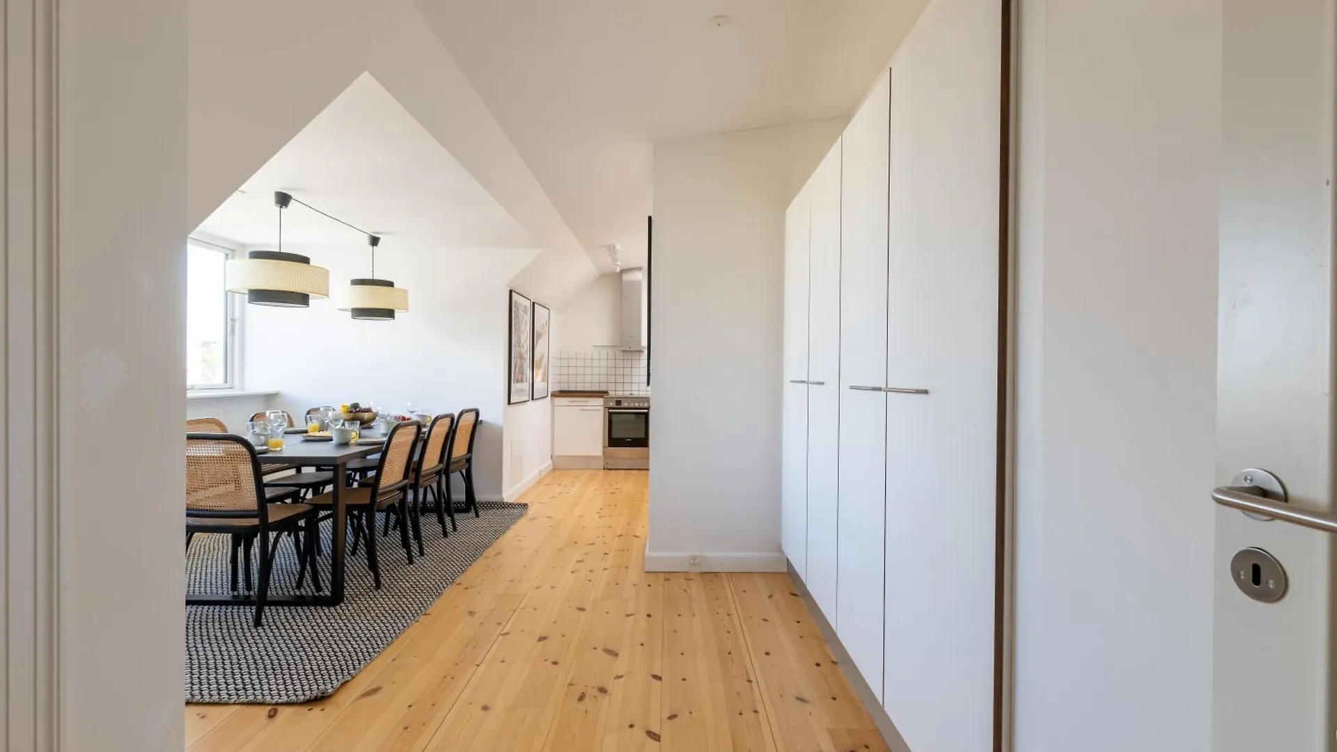 Bright 3Br Apartment With Balcony And Amazing Lake View 코펜하겐 0*,  덴마크